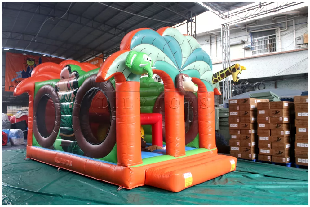 inflatable bounce castle-18