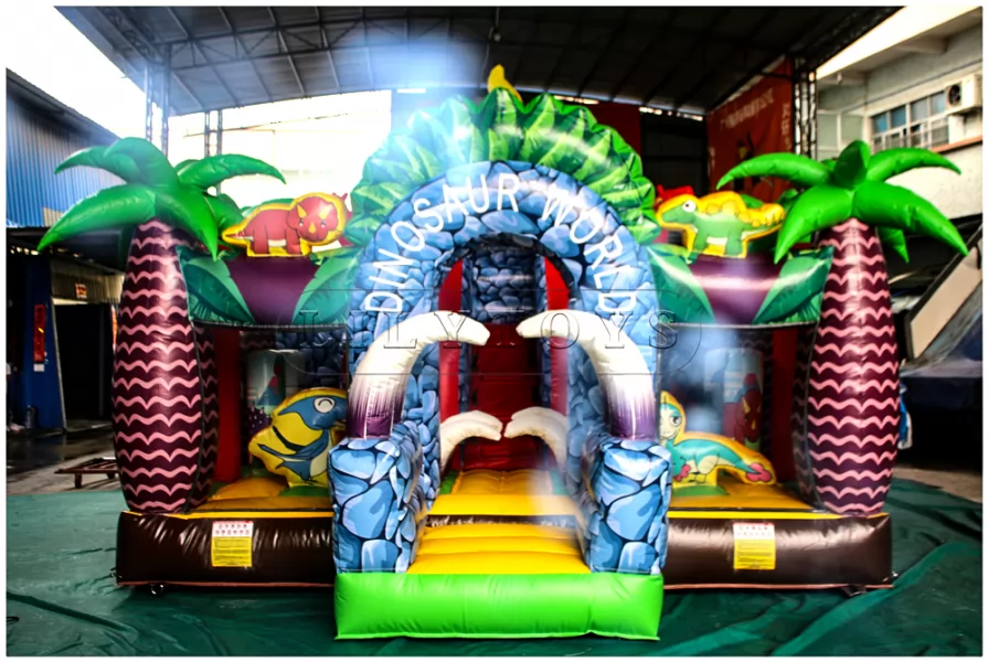 inflatable bounce castle-19