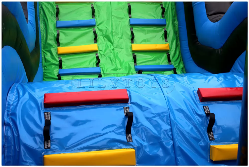 inflatable obstacle course-23