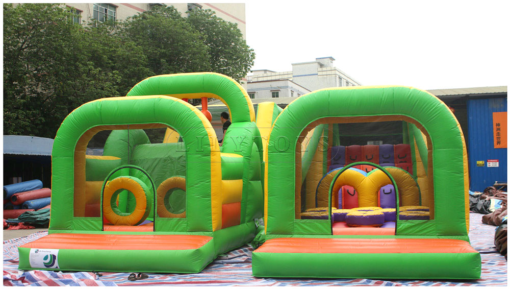 inflatable obstacle course-28