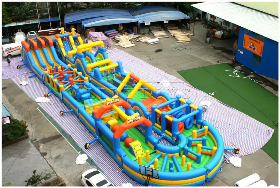 inflatable obstacle course -30