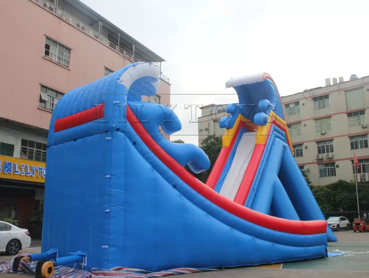 giant inflatable slide-02