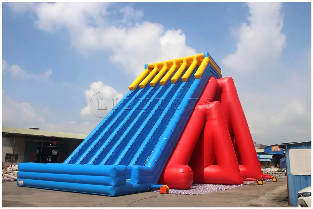 giant inflatable slide-3