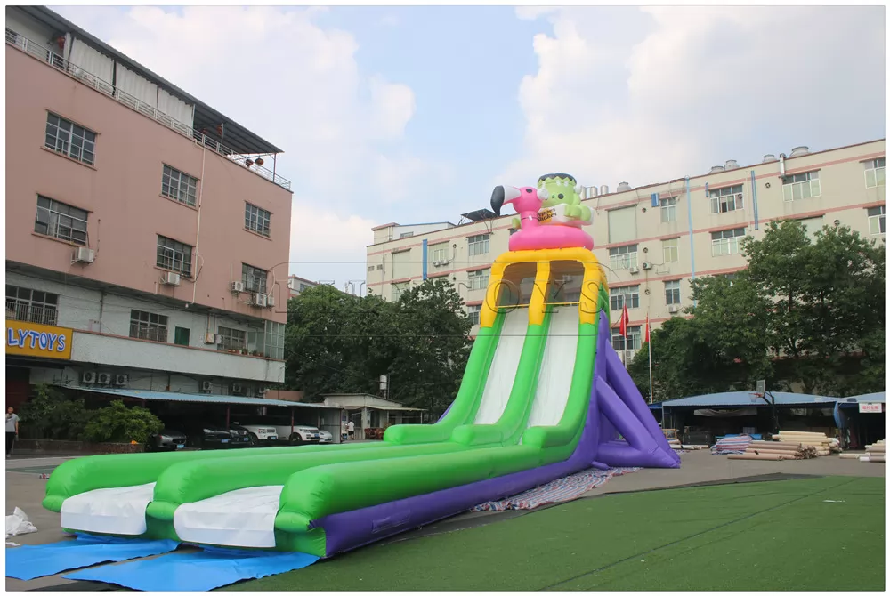 giant inflatable slide-04