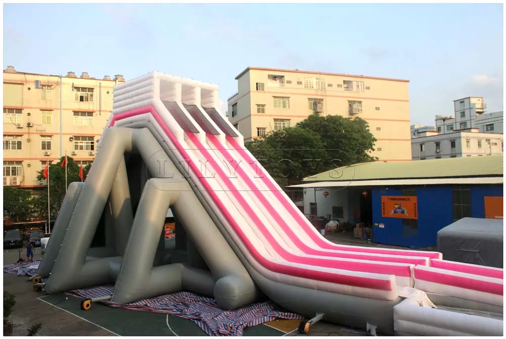 giant inflatable slide-01
