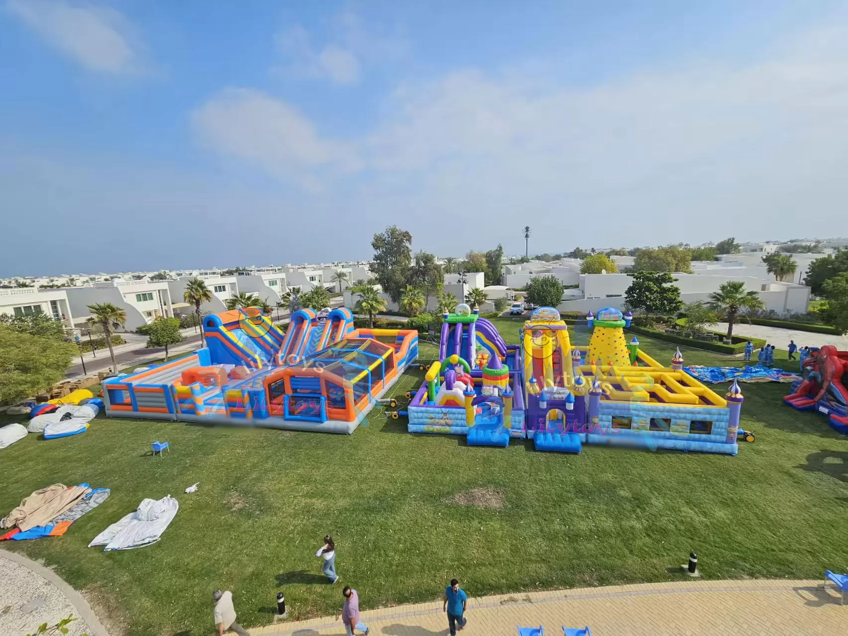 inflatable trampoline bounce park
