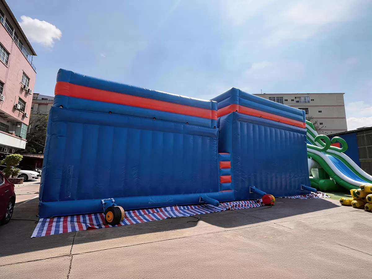 Commercial Giant Inflatable Park