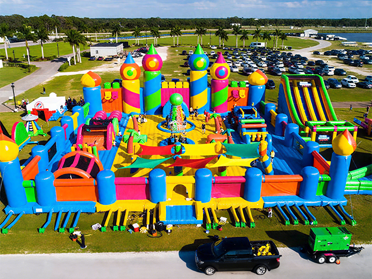 Commercial Inflatable Theme Park
