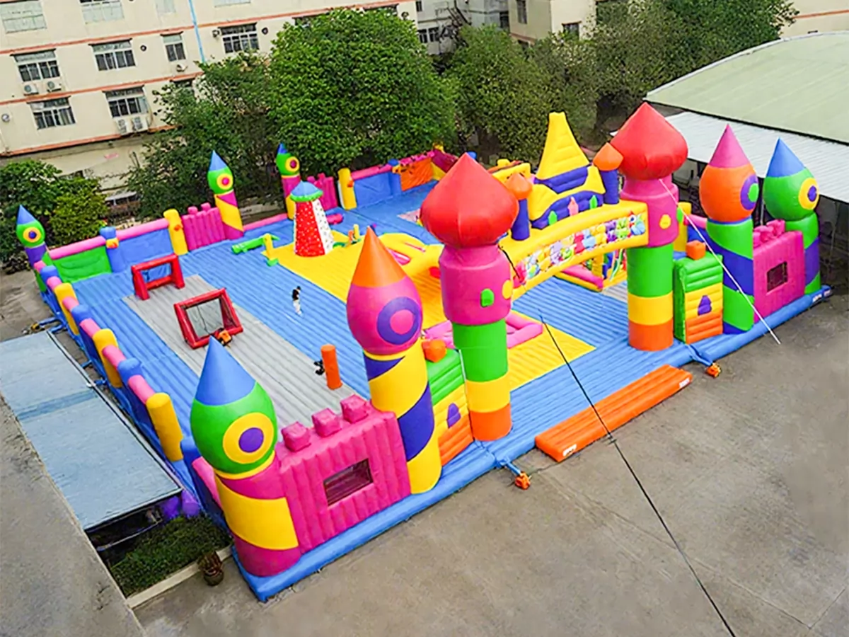 Commercial Inflatable Theme Park
