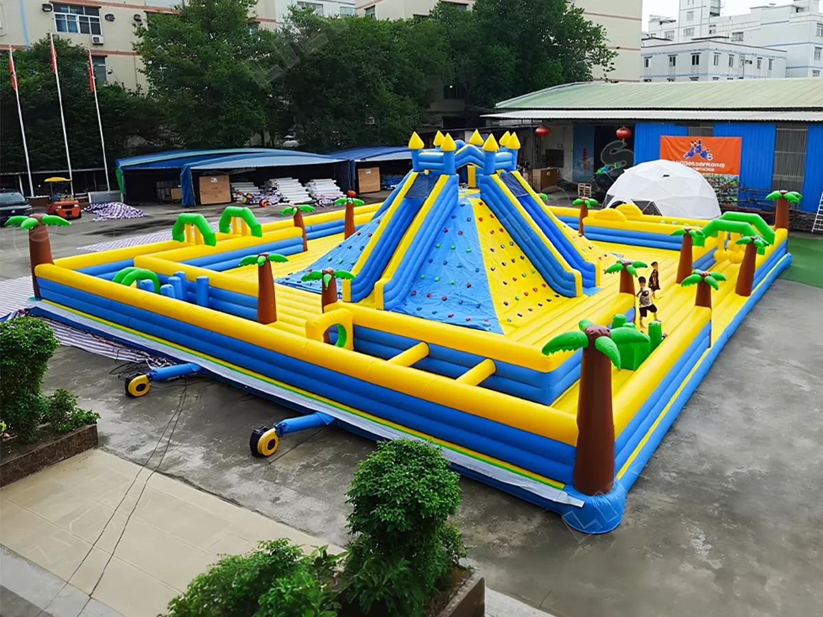 Commercial Inflatable Theme Park