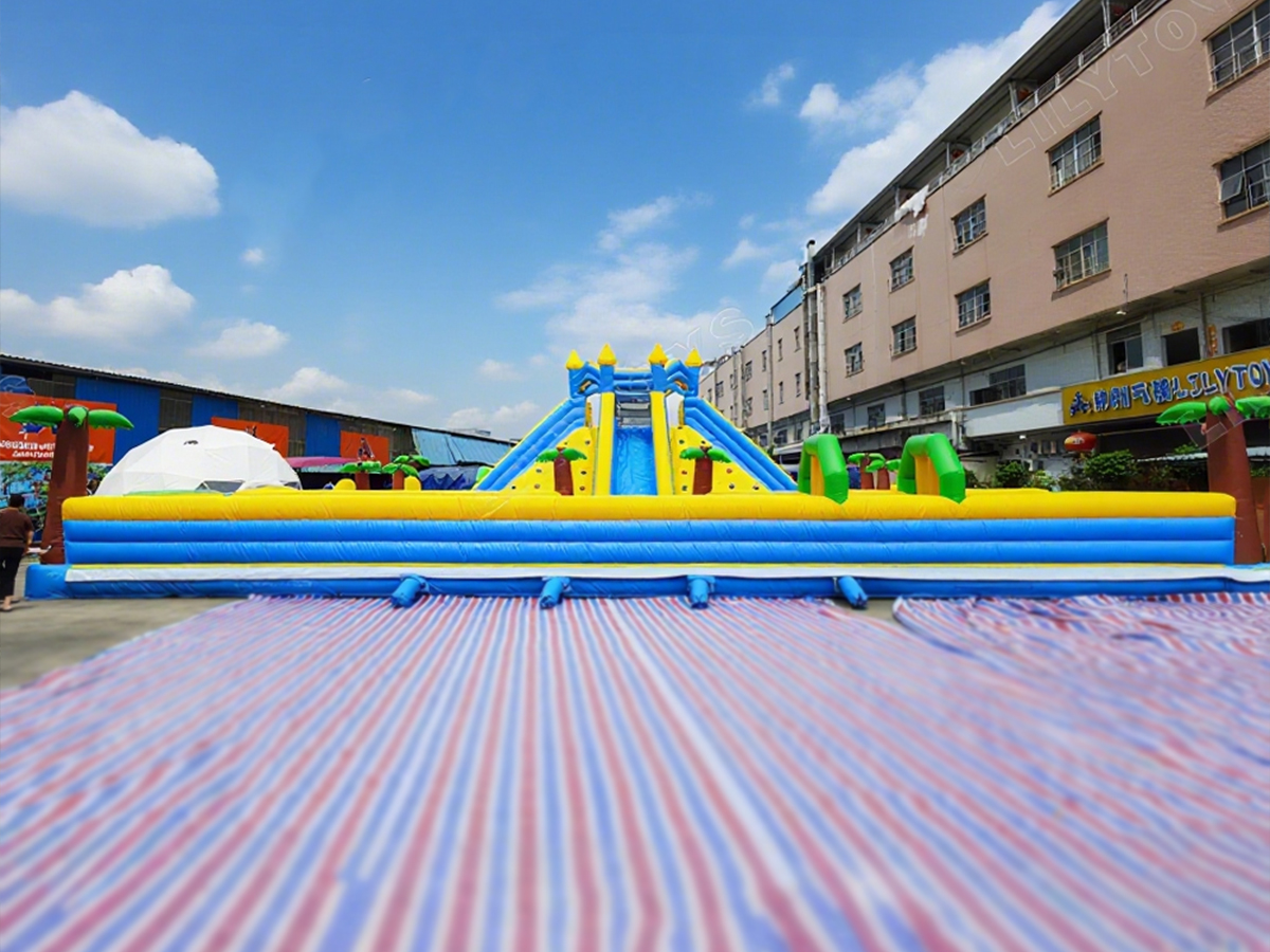 Commercial Inflatable Theme Park