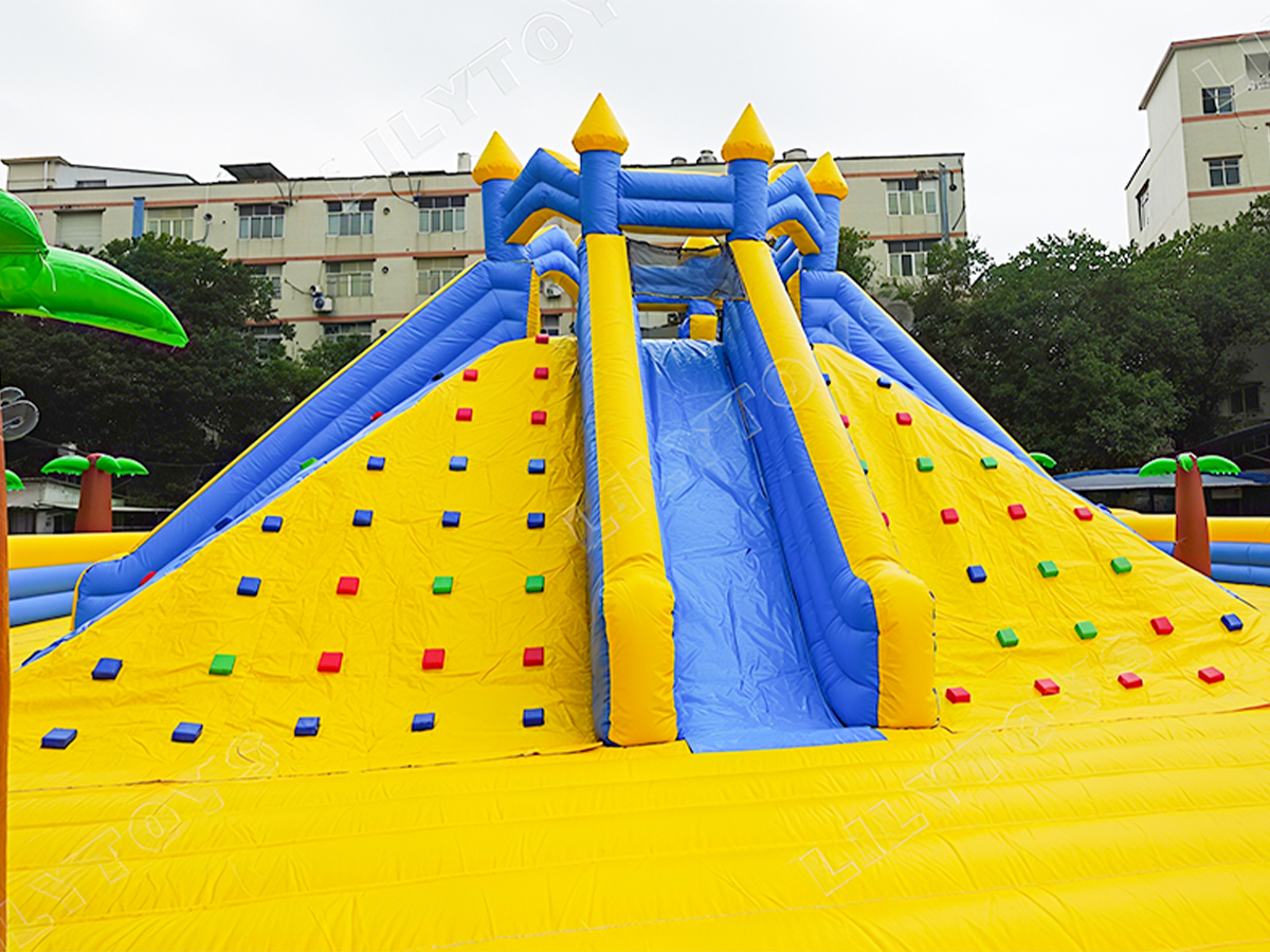 Commercial Inflatable Theme Park