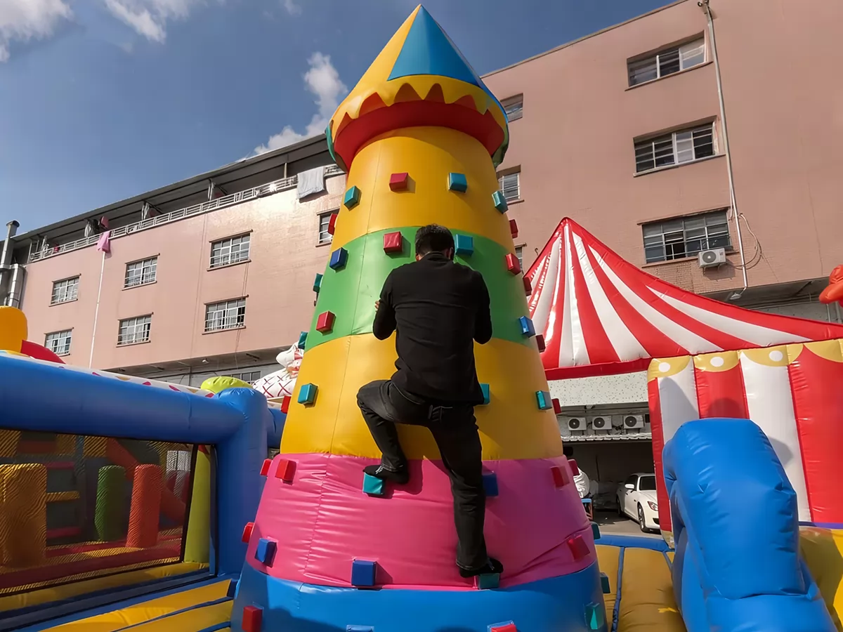 Commercial Inflatable Theme Park