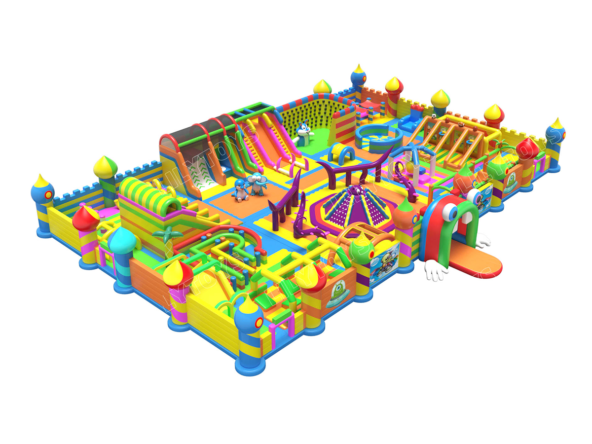 Commercial Giant Inflatable Park