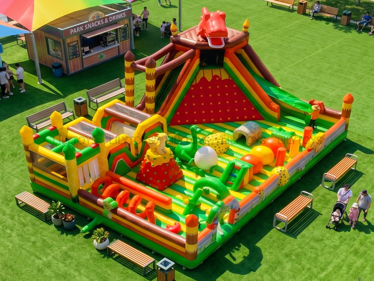 Inflatable Playground 39