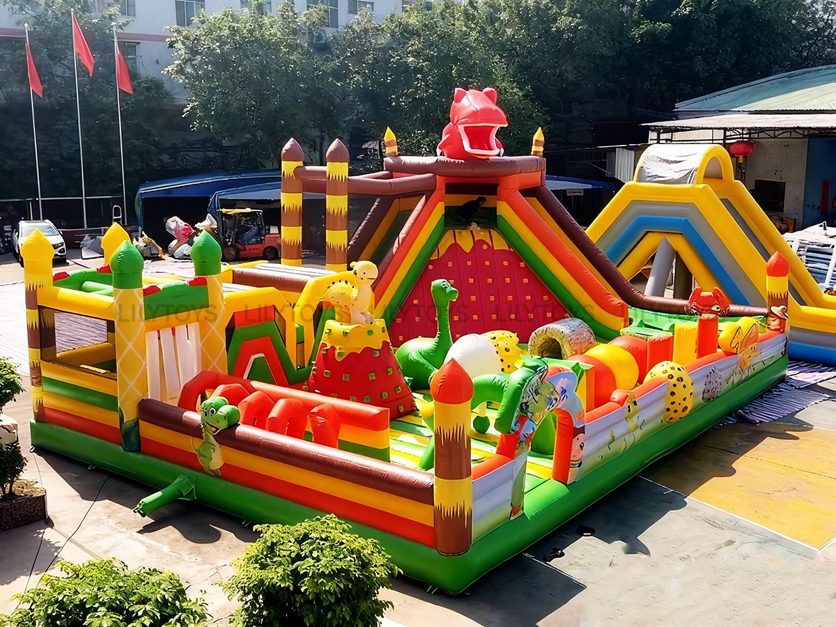 Inflatable Playground 39
